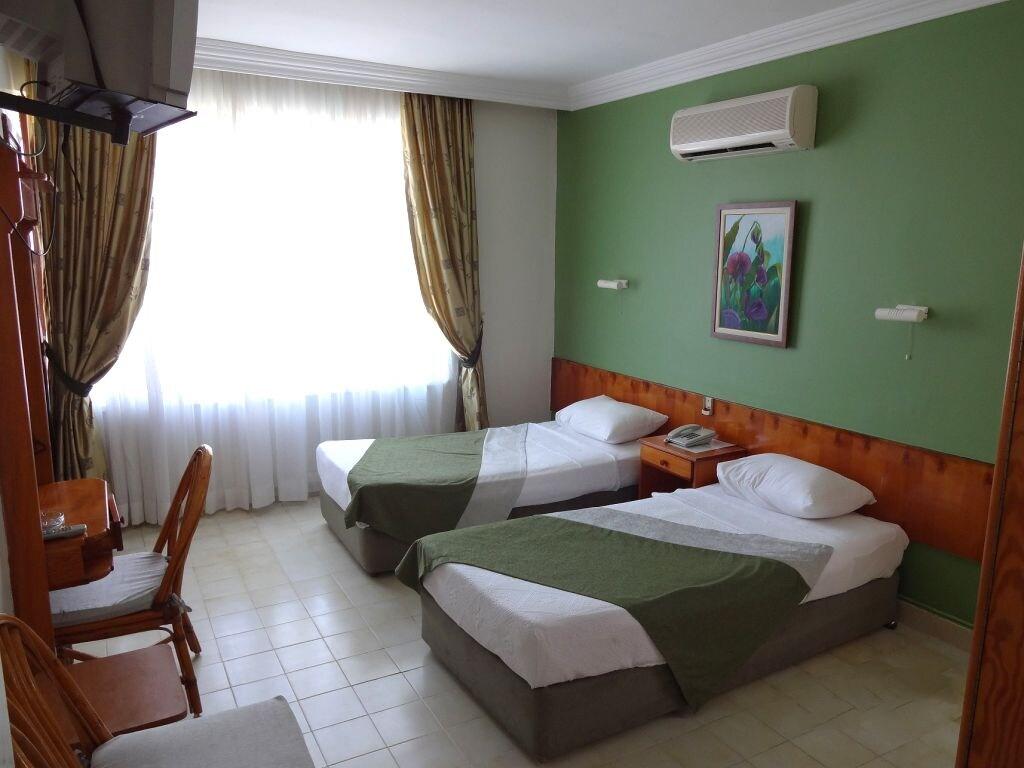 Pinar Hotel Аланія Екстер'єр фото