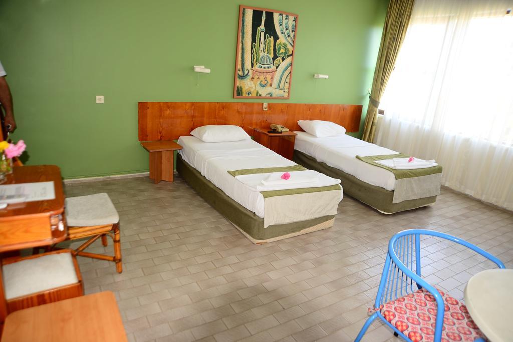 Pinar Hotel Аланія Екстер'єр фото